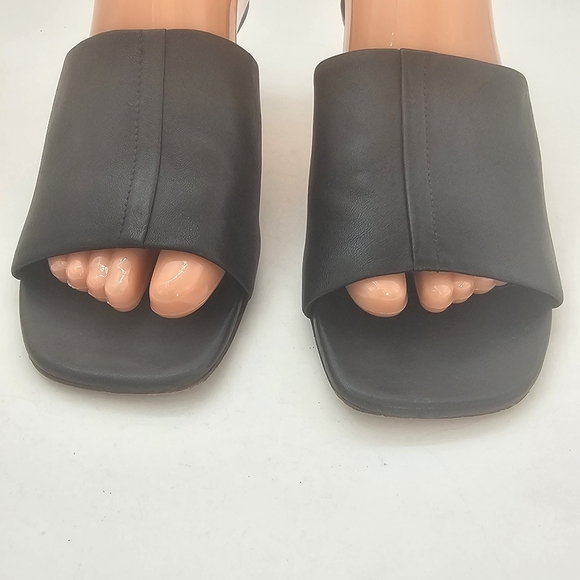 Vince Palmer Slide High Heel Sandal Women's 7M Black Leather Preowned - Picture 5 of 12